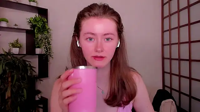 KateCuddle online show from 07/03/26, 02:40