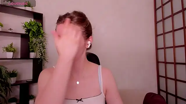 KateCuddle online show from 07/07/26, 02:25