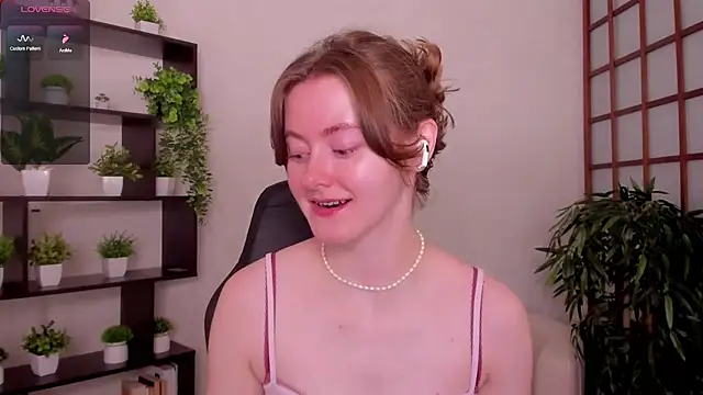 KateCuddle online show from 07/15/26, 02:17