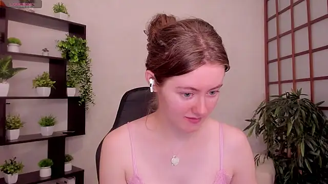 KateCuddle online show from 07/30/26, 02:21
