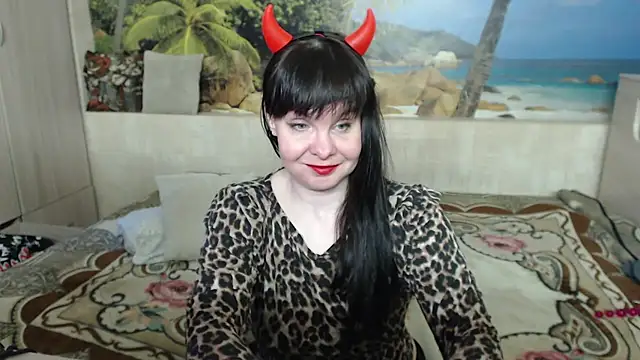 Snapshot of Aphelandra chatting on 03/22/25, 12:57 Aphelandra online show from 03/22/25, 12:57