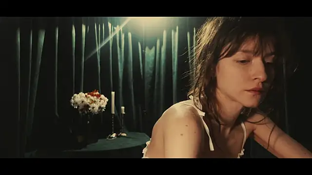 WebCora online show from 04/12/26, 04:34