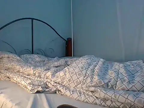 Snapshot of Eminent_Ride chatting on 10/05/25, 07:07 Eminent Ride online show from 10/05/25, 07:07