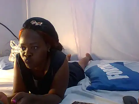 Snapshot of Eminent_Ride chatting on 10/28/25, 09:39 Eminent Ride online show from 10/28/25, 09:39