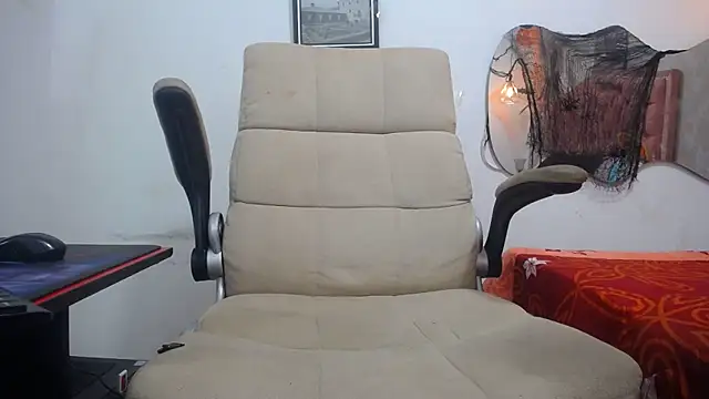 SHARICK GRECO online show from 10/10/25, 12:26