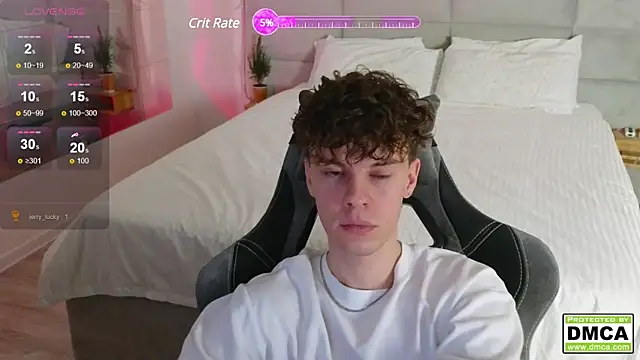 cute thomas online show from 01/12/25, 06:27