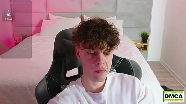 cute thomas online show from 01/30/25, 08:21