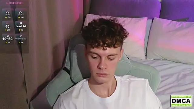 cute thomas online show from 12/15/25, 08:57