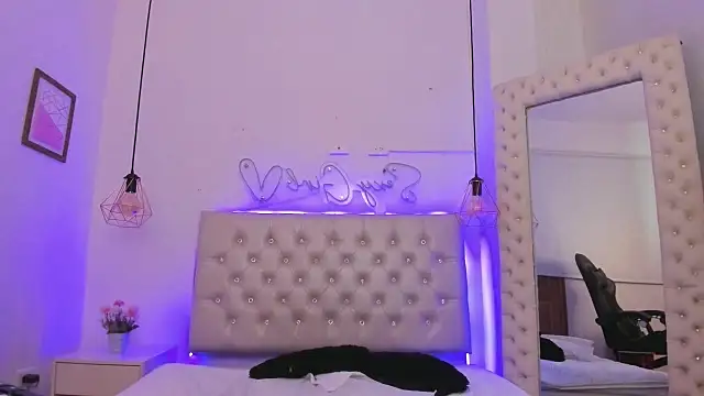 Snapshot of xiomara__cortes chatting on 03/10/25, 10:13 xiomara cortes online show from 03/10/25, 10:13