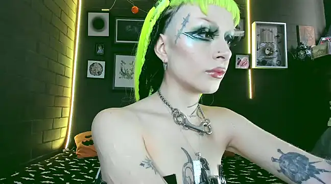 insania 9999  online show from 12/20/24, 05:40