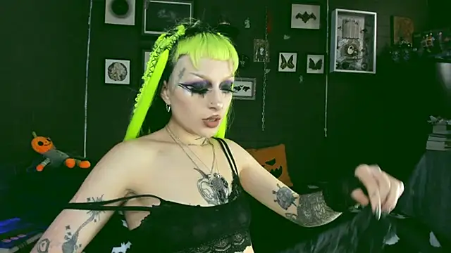 insania 9999  online show from 02/13/25, 04:07