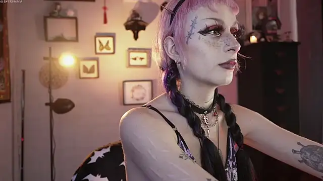 insania 9999  online show from 03/24/26, 06:46