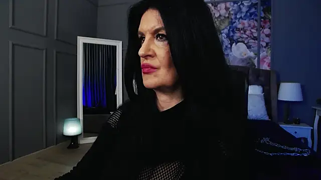 Snapshot of DomMelissaW chatting on 12/22/25, 11:57 DomMelissaW online show from 12/22/25, 11:57