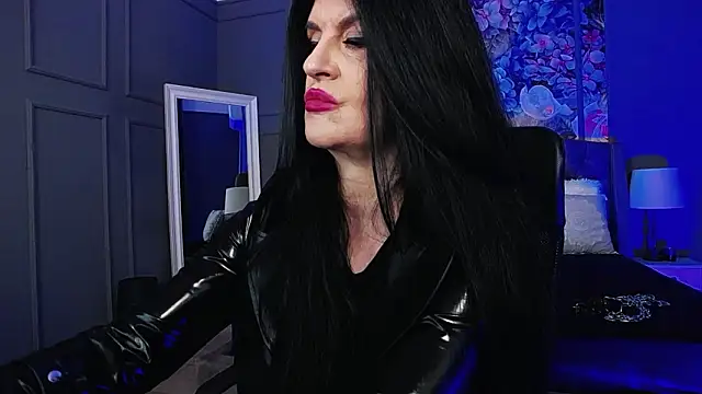 Snapshot of DomMelissaW chatting on 03/17/26, 10:13 DomMelissaW online show from 03/17/26, 10:13