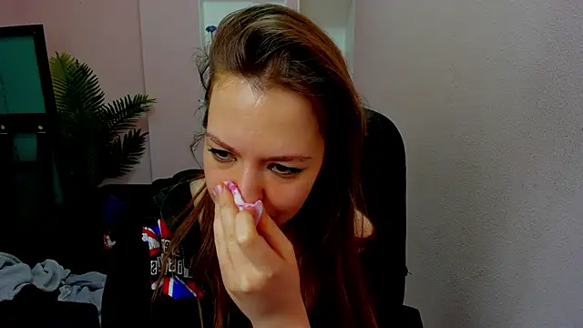 Persephoni online show from 11/03/25, 12:35