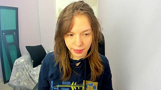 Persephoni online show from 03/21/26, 03:37