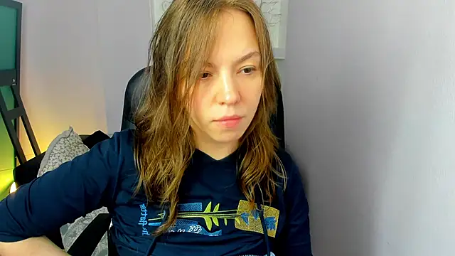 Persephoni online show from 04/26/26, 10:24