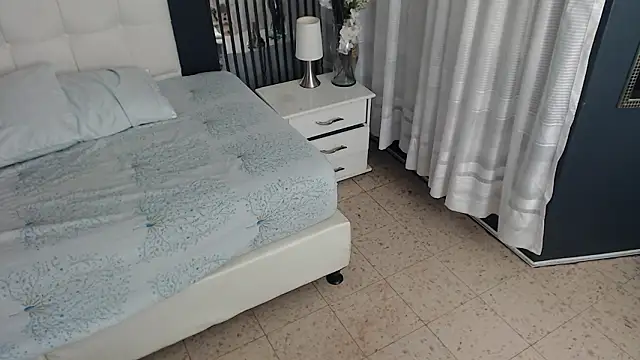 LiaVillalobos online show from 02/13/26, 12:56