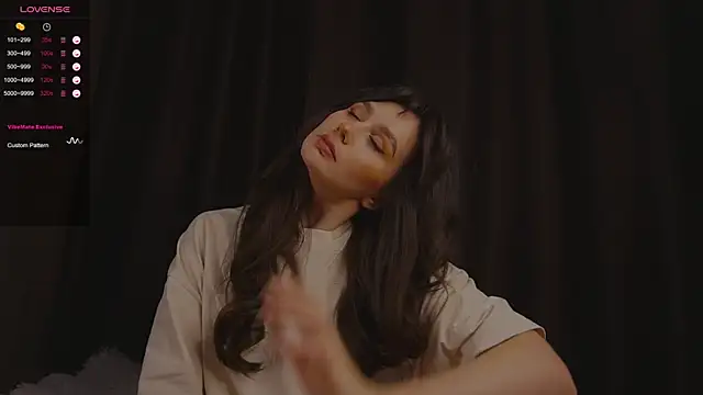 itssophiie online show from 12/21/25, 09:00