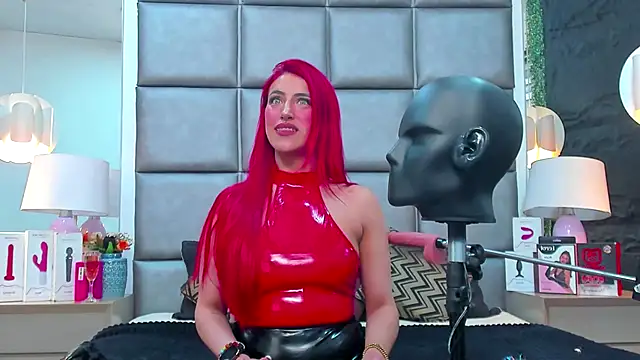 AllissaBrowm online show from 11/19/25, 05:24