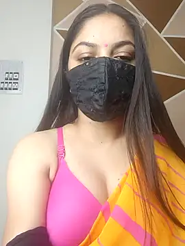 Snapshot of _desigori chatting on 01/01/25, 04:07  desigori online show from 01/01/25, 04:07