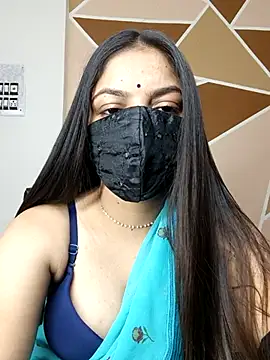 Snapshot of _desigori chatting on 03/21/25, 03:55  desigori online show from 03/21/25, 03:55