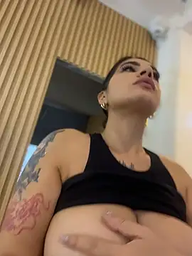 Snapshot of clarachanelricek chatting on 11/29/25, 06:55 clarachanelricek online show from 11/29/25, 06:55