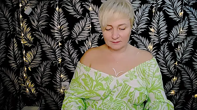 Olivia playful online show from 01/07/25, 03:44