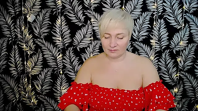 Olivia playful online show from 01/31/25, 12:29