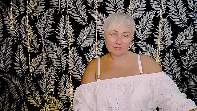 Olivia playful online show from 10/10/25, 11:42