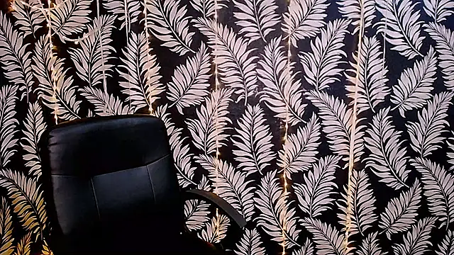 Olivia playful online show from 11/24/25, 12:49