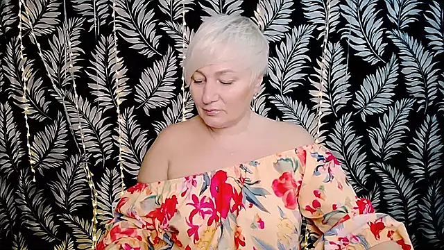 Olivia playful online show from 01/11/26, 12:43