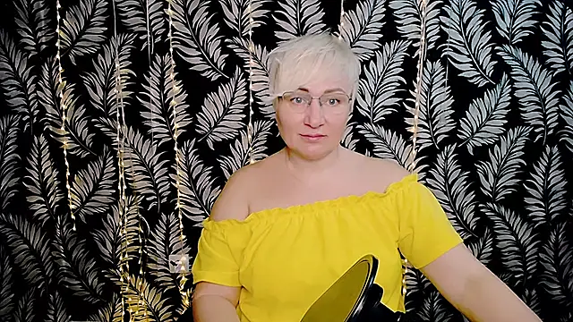 Olivia playful online show from 03/08/26, 12:20