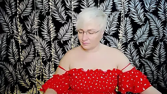 Snapshot of Olivia_playful chatting on 06/01/26, 10:28 Olivia playful online show from 06/01/26, 10:28