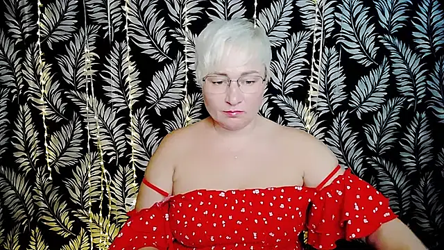 Snapshot of Olivia_playful chatting on 06/27/26, 12:22 Olivia playful online show from 06/27/26, 12:22