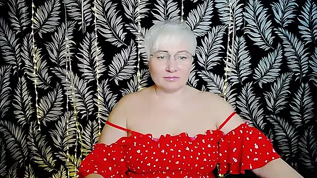 Snapshot of Olivia_playful chatting on 07/11/26, 10:18 Olivia playful online show from 07/11/26, 10:18