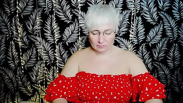 Snapshot of Olivia_playful chatting on 07/17/26, 10:11 Olivia playful online show from 07/17/26, 10:11