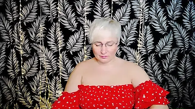 Snapshot of Olivia_playful chatting on 07/24/26, 10:02 Olivia playful online show from 07/24/26, 10:02