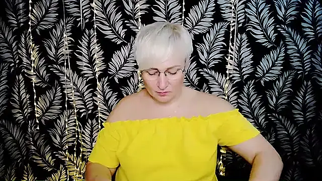 Snapshot of Olivia_playful chatting on 07/25/26, 10:13 Olivia playful online show from 07/25/26, 10:13