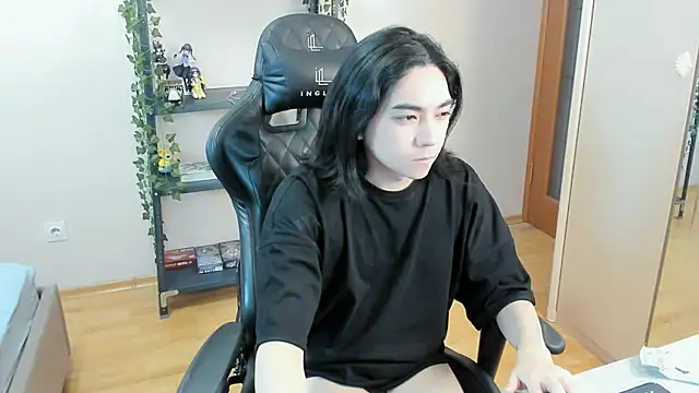 Snapshot of Judame_Aoi chatting on 02/26/25, 11:37 Judame Aoi online show from 02/26/25, 11:37