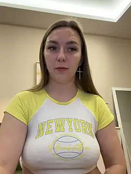 Snapshot of Janeee chatting on 12/24/24, 04:55 Janeee online show from 12/24/24, 04:55