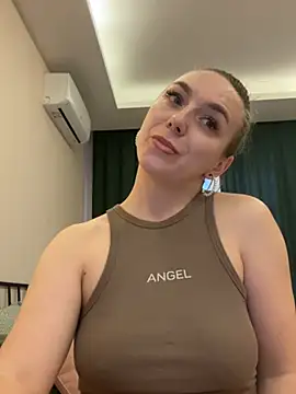 Snapshot of Janeee chatting on 01/27/25, 01:30 Janeee online show from 01/27/25, 01:30