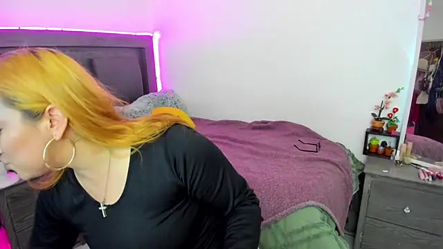 Snapshot of Cherrynoa chatting on 02/07/26, 02:48 Cherrynoa online show from 02/07/26, 02:48