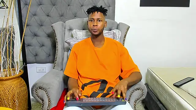 santhi lee online show from 02/21/25, 04:07