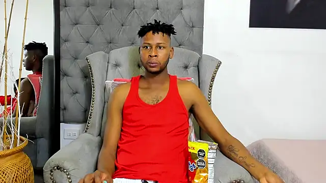 santhi lee online show from 03/04/25, 02:17