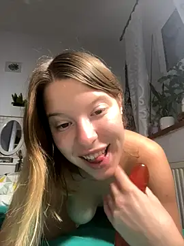 kimczii online show from 10/20/25, 10:49