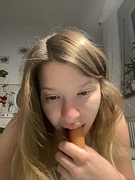 kimczii online show from 06/03/26, 06:16