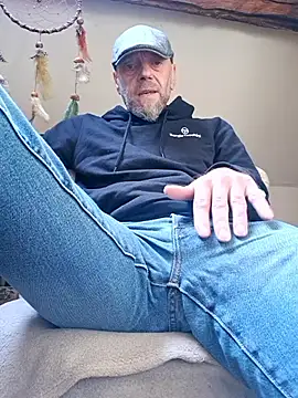 eddouxxx78 online show from 10/04/25, 09:18