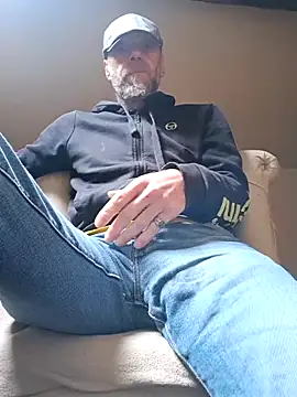 eddouxxx78 online show from 04/13/26, 09:26