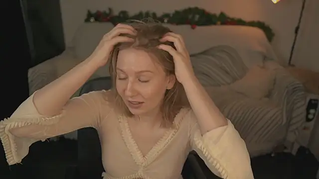 Snapshot of _Killer_Smile_ chatting on 01/09/25, 01:13 Killer Smile online show from 01/09/25, 01:13